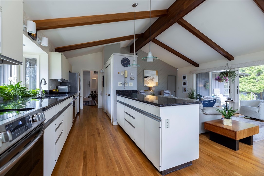 48 Pojac Point Road North Kingstown, RI 02852 - Photo 16 of 50