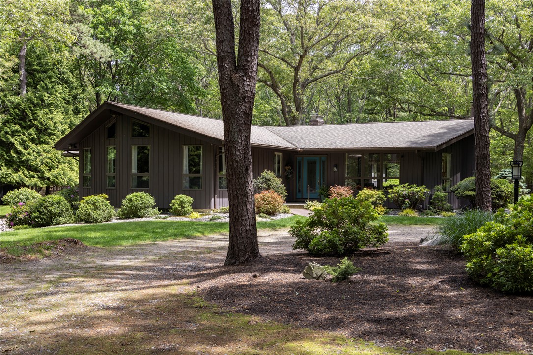 48 Pojac Point Road North Kingstown, RI 02852 - Photo 4 of 50