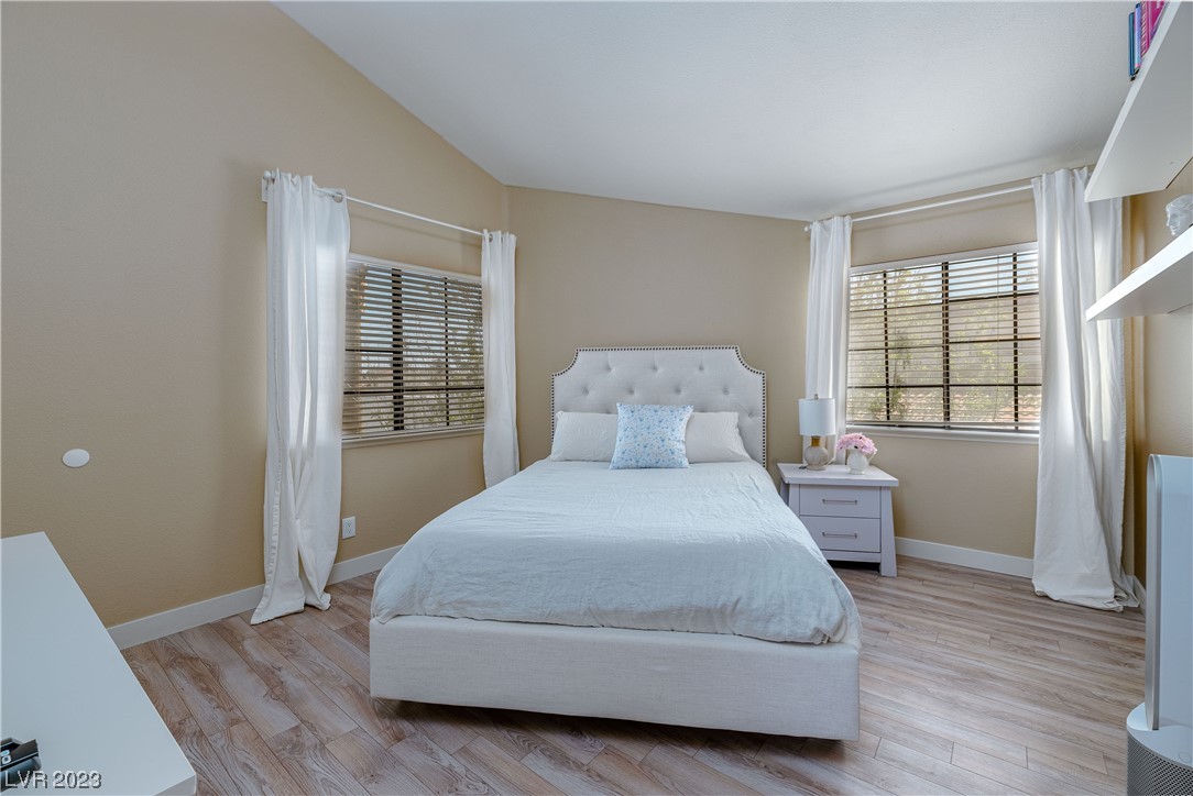 6633 West Beacon Road Las Vegas, NV 89108 - Photo 7 of 26 Gallery Image 7