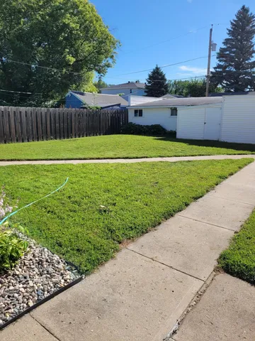 $299,900 | 609 3rd Street North, Fargo, ND 58102