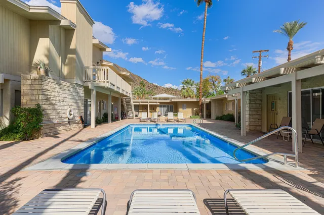 $569,000 | 290 San Jacinto Drive, Unit 8, Palm Springs, CA 92262