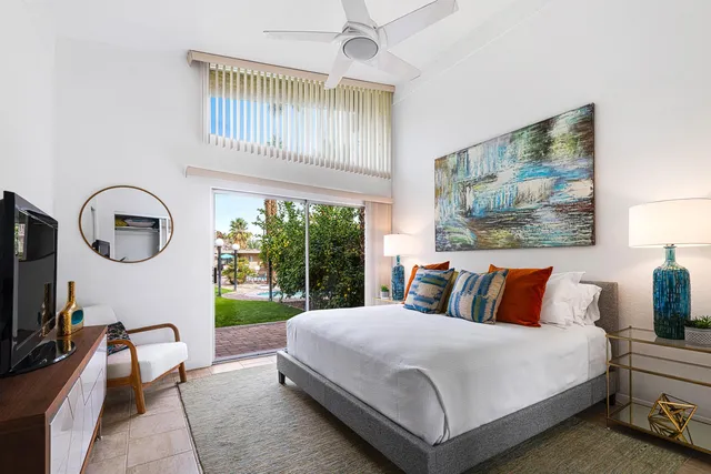 $569,000 | 290 San Jacinto Drive, Unit 8, Palm Springs, CA 92262