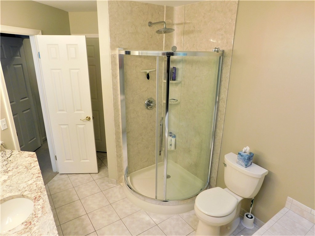 333 Reef Point Circle Webster, NY 14580 - Photo 12 of 49