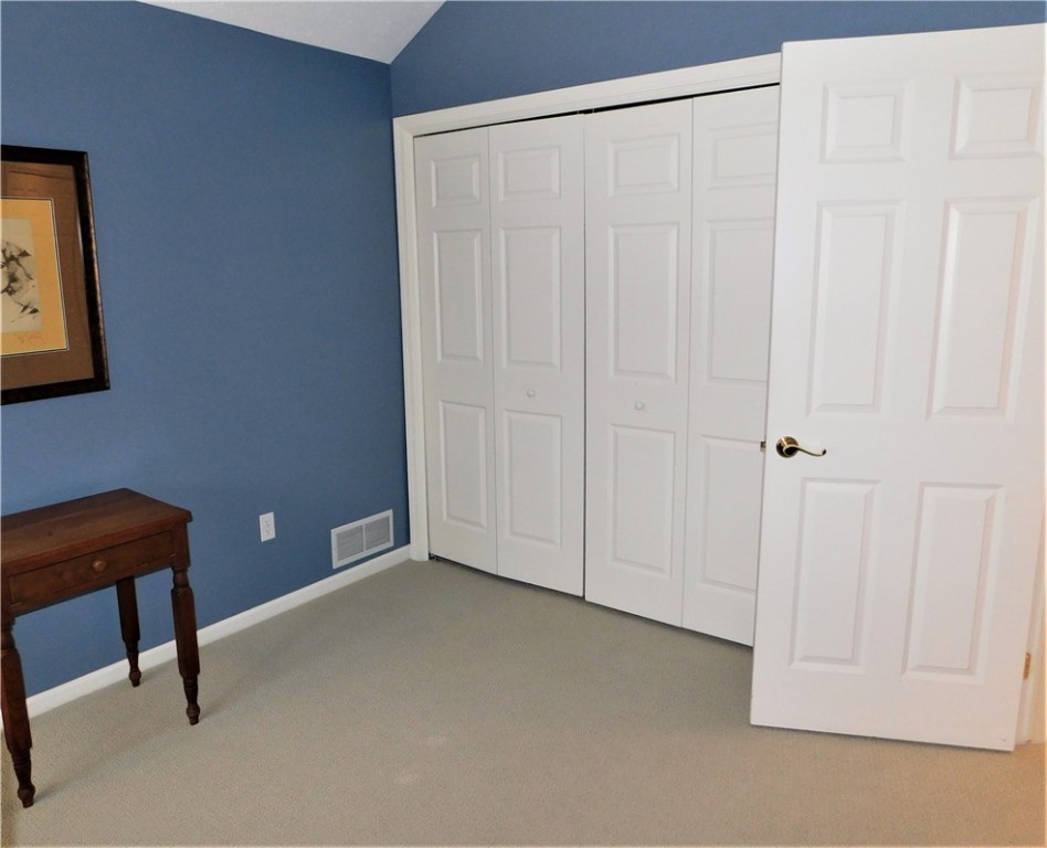 333 Reef Point Circle Webster, NY 14580 - Photo 15 of 49