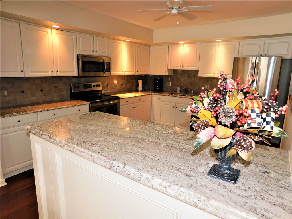 333 Reef Point Circle Webster, NY 14580 - Photo 29 of 49