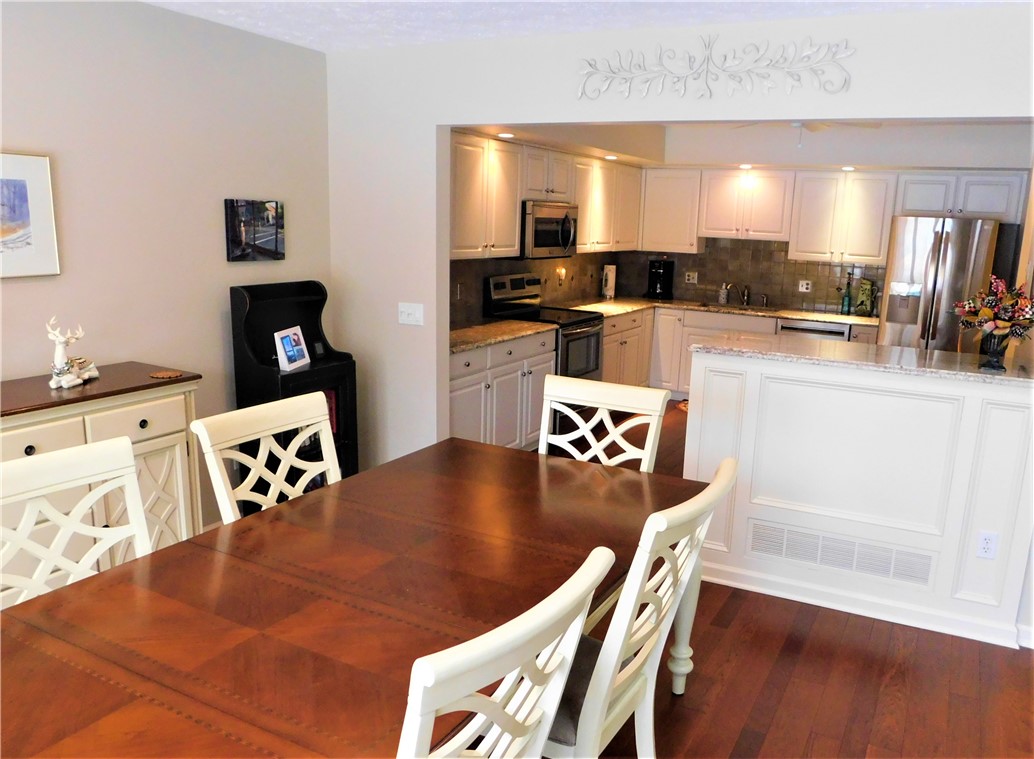 333 Reef Point Circle Webster, NY 14580 - Photo 30 of 49