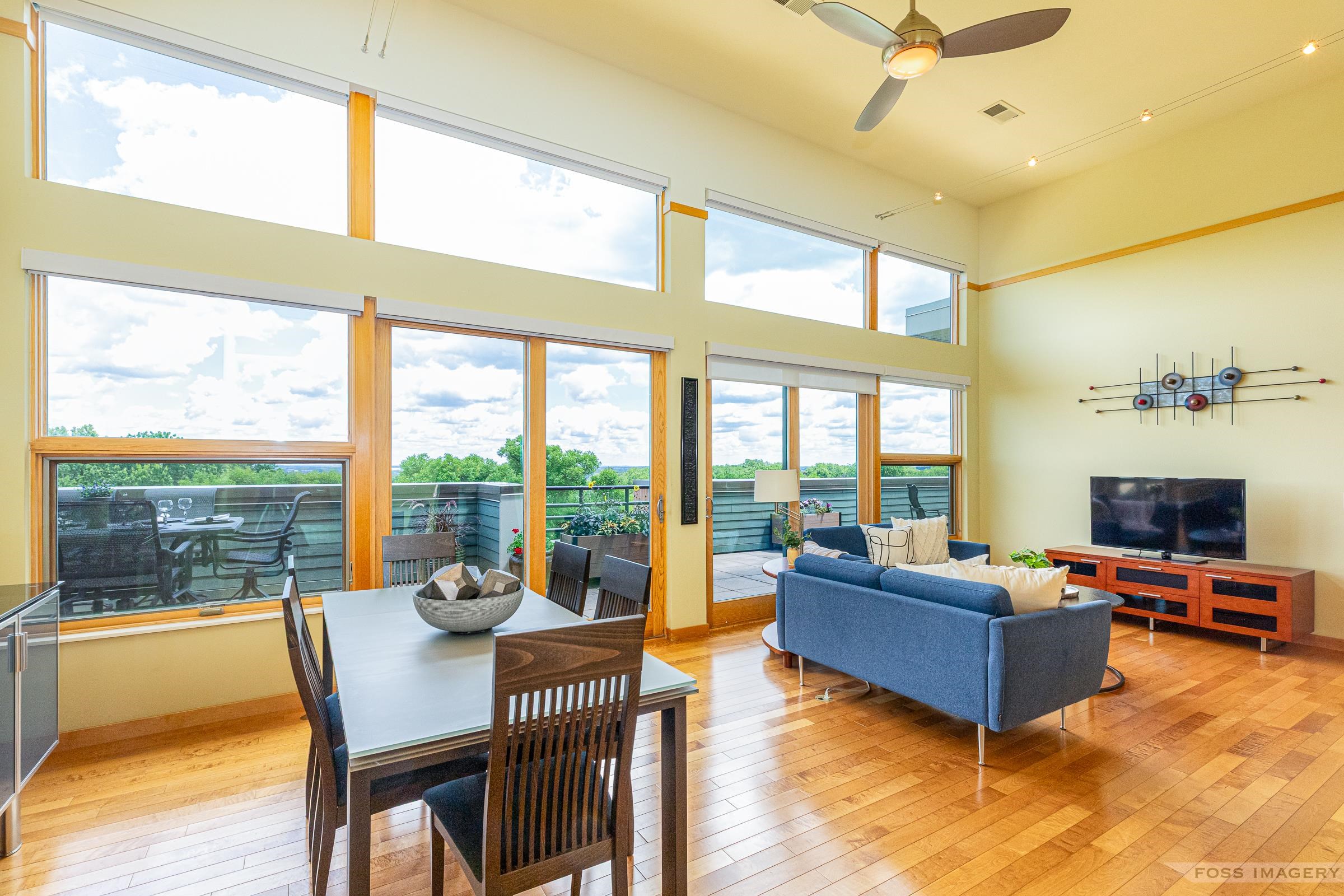 555 South Midvale Boulevard, Unit 411 Madison, WI 53711 - Photo 2 of 45