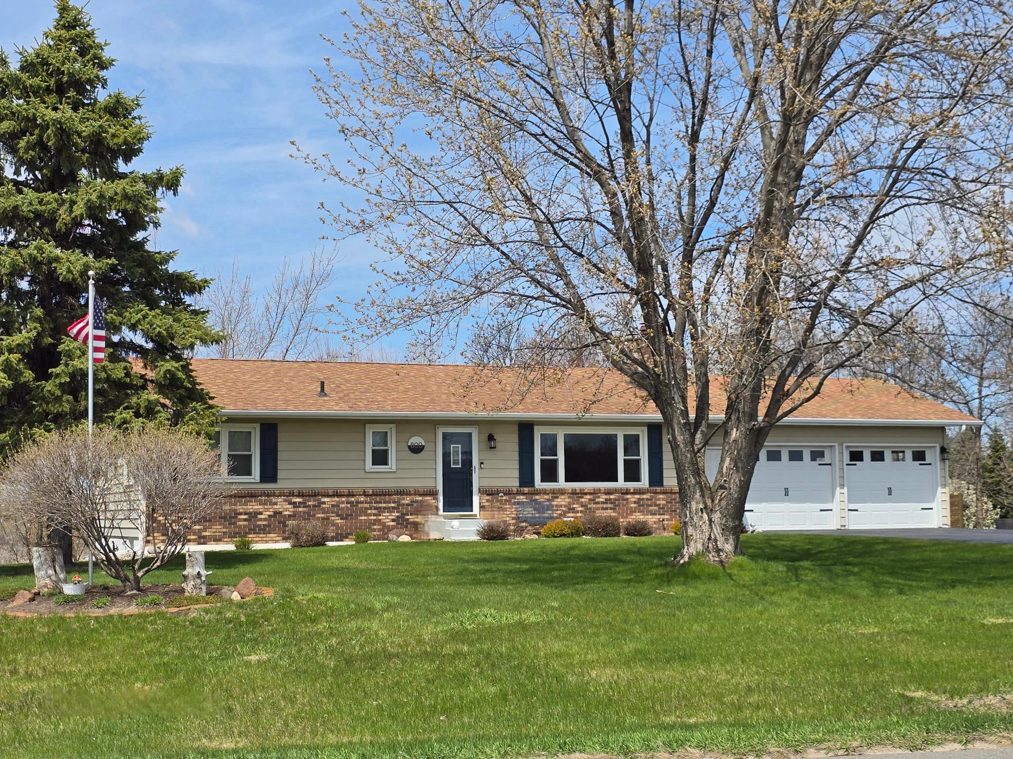 800 Willow Springs Road Detroit Lakes, MN 56501 - Photo 2 of 31