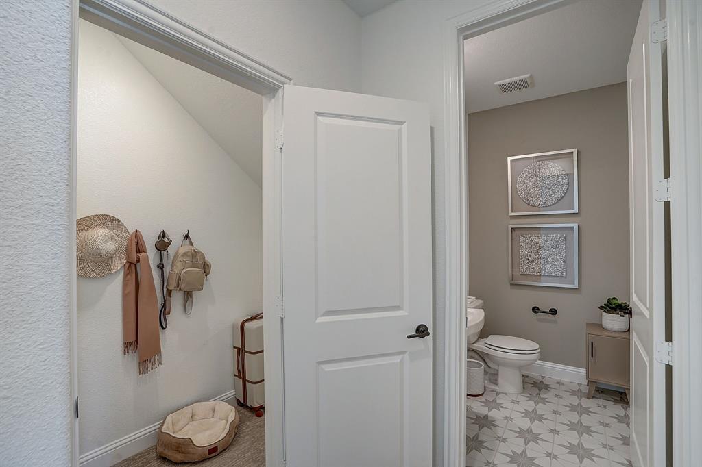 2044 Bluestem Road Celina, TX 75009 - Photo 9 of 27 2044 Bluestem Road ~ Model Home Available for November Closing!