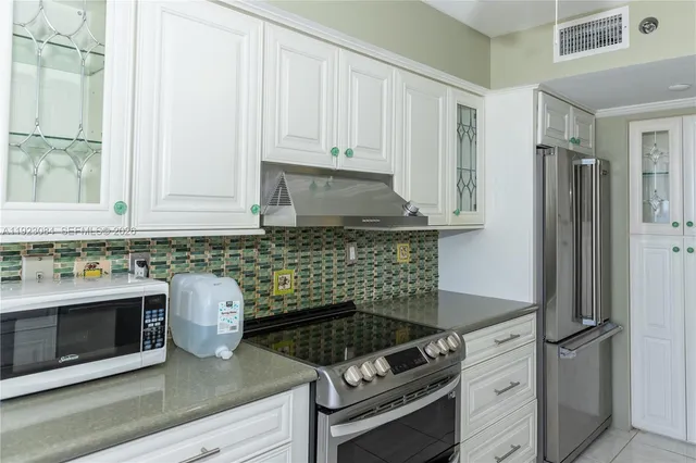 $4,200 | 3500 Mystic Pointe Drive, Unit 3506, Aventura, FL 33180