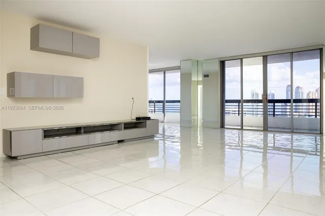 $4,200 | 3500 Mystic Pointe Drive, Unit 3506, Aventura, FL 33180