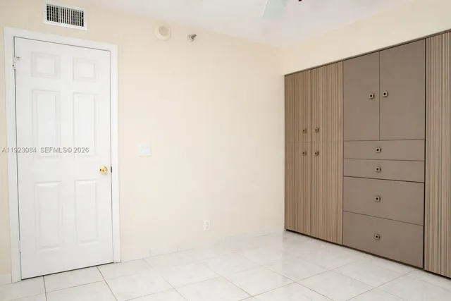 $3,950 | 3500 Mystic Pointe Drive, Unit 3506, Aventura, FL 33180