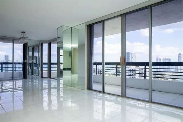 $4,200 | 3500 Mystic Pointe Drive, Unit 3506, Aventura, FL 33180