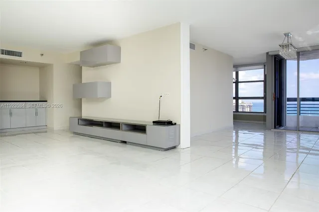 $4,200 | 3500 Mystic Pointe Drive, Unit 3506, Aventura, FL 33180