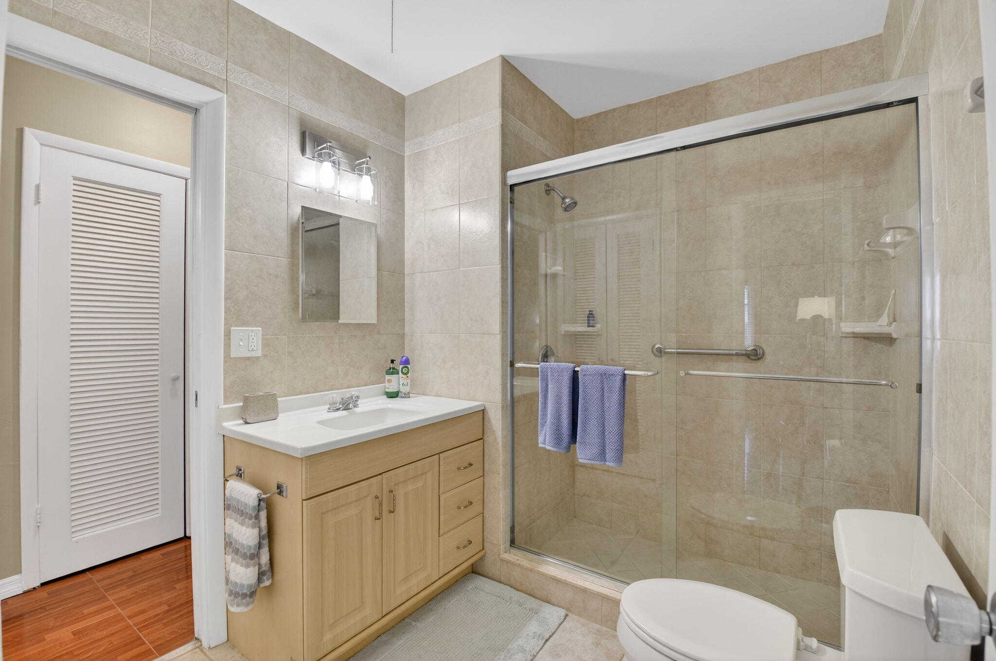 8633 Chevy Chase Drive Boca Raton, FL 33433 - Photo 22 of 43 25-web-or-mls-DSC_9020