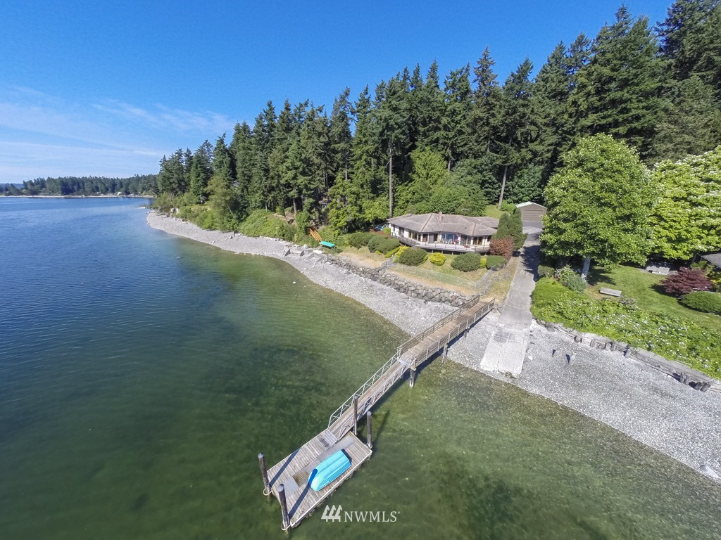15898 Sandy Hook Road Northeast Poulsbo, WA 98370 - Photo 4 of 25 Gallery Image 4