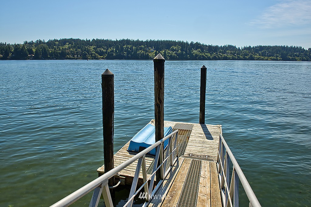 15898 Sandy Hook Road Northeast Poulsbo, WA 98370 - Photo 5 of 25 Gallery Image 5