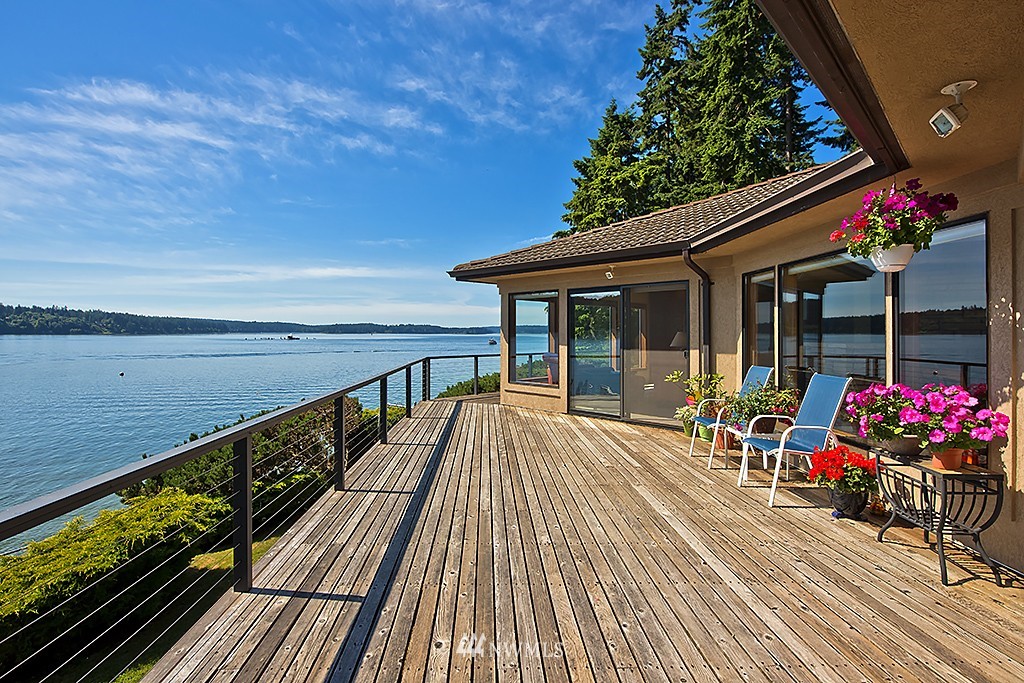 15898 Sandy Hook Road Northeast Poulsbo, WA 98370 - Photo 7 of 25 Gallery Image 7
