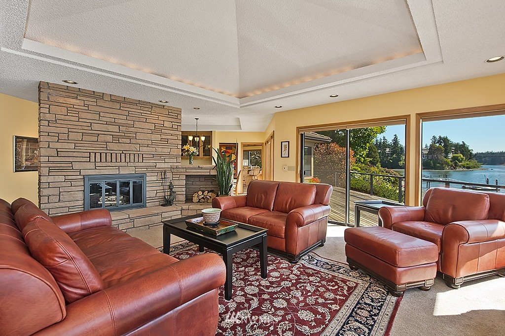 15898 Sandy Hook Road Northeast Poulsbo, WA 98370 - Photo 9 of 25 Gallery Image 9