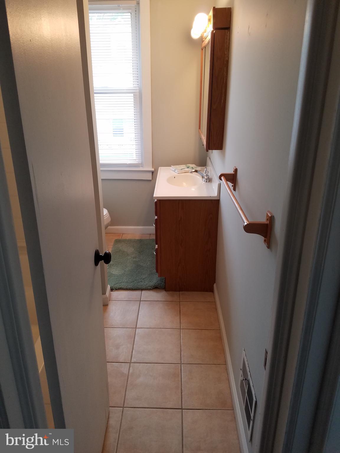 420 Ash Street Delanco, NJ 08075 - Photo 16 of 34