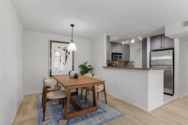 $275,000 | 3650 Ashford Dunwoody Road Northeast, Unit 217, Atlanta, GA 30319