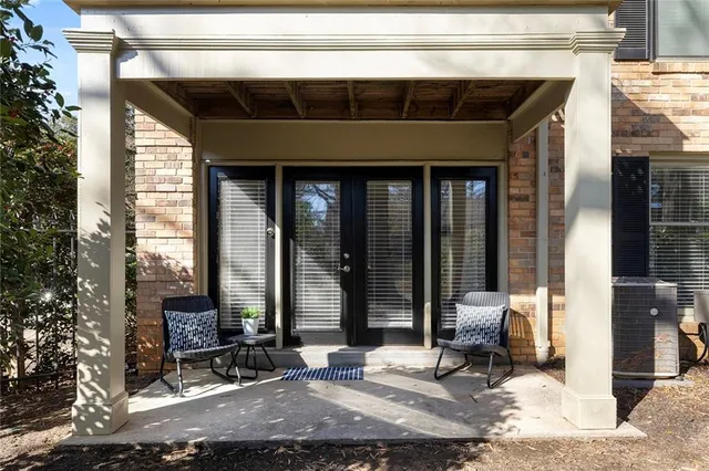 $275,000 | 3650 Ashford Dunwoody Road Northeast, Unit 217, Atlanta, GA 30319