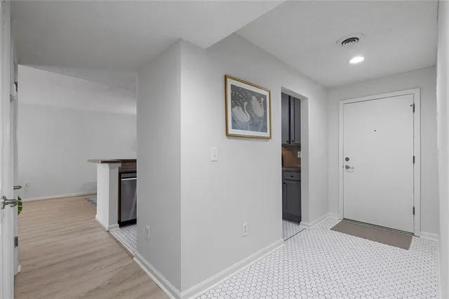 $275,000 | 3650 Ashford Dunwoody Road Northeast, Unit 217, Atlanta, GA 30319