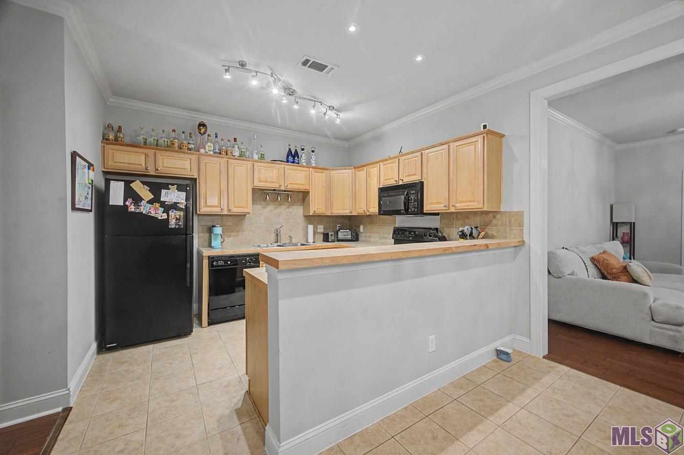 809 Summer Breeze Drive, Unit 303 Baton Rouge, LA 70810 - Photo 5 of 21