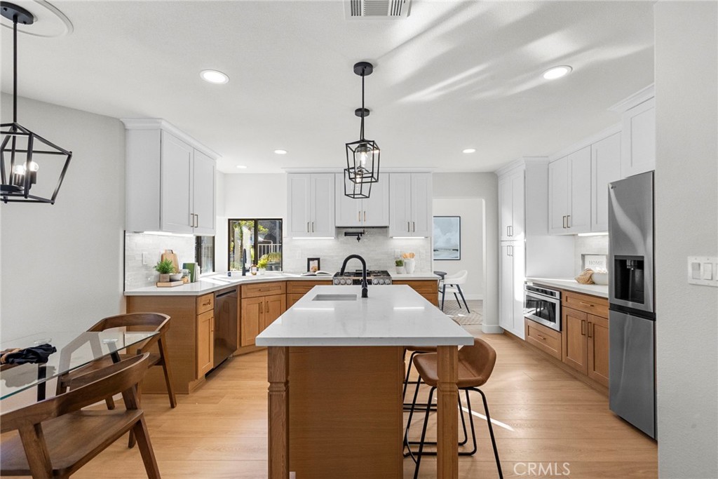 25340 Irving Lane Stevenson Ranch, CA 91381 - Photo 16 of 47