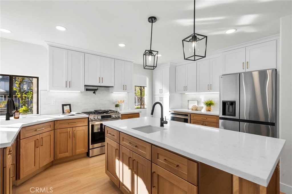 25340 Irving Lane Stevenson Ranch, CA 91381 - Photo 17 of 47