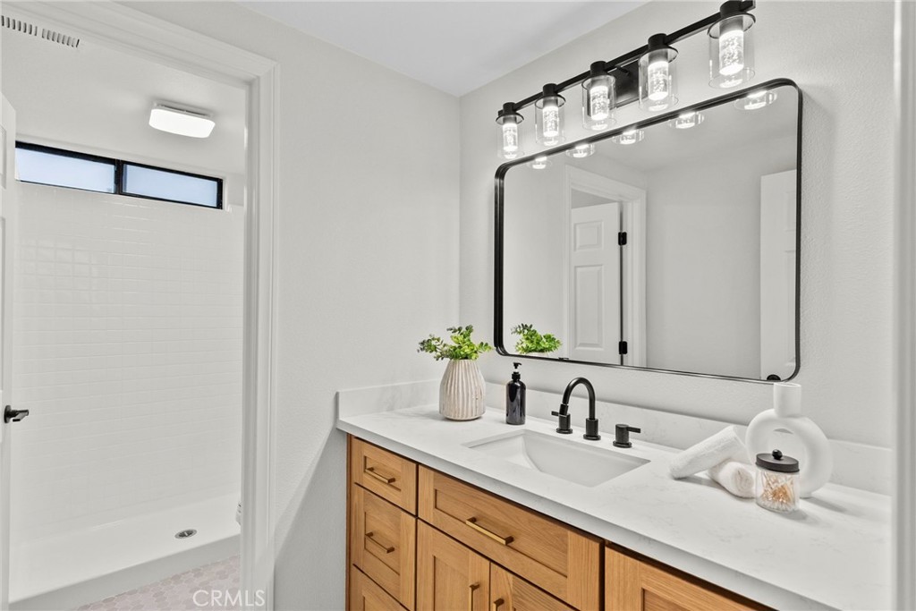 25340 Irving Lane Stevenson Ranch, CA 91381 - Photo 27 of 47