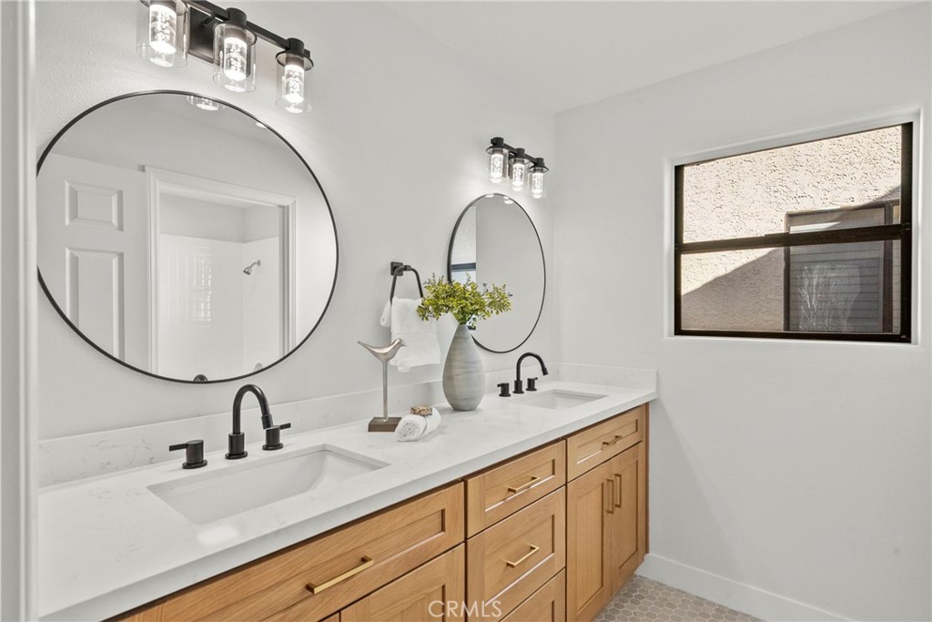 25340 Irving Lane Stevenson Ranch, CA 91381 - Photo 33 of 47