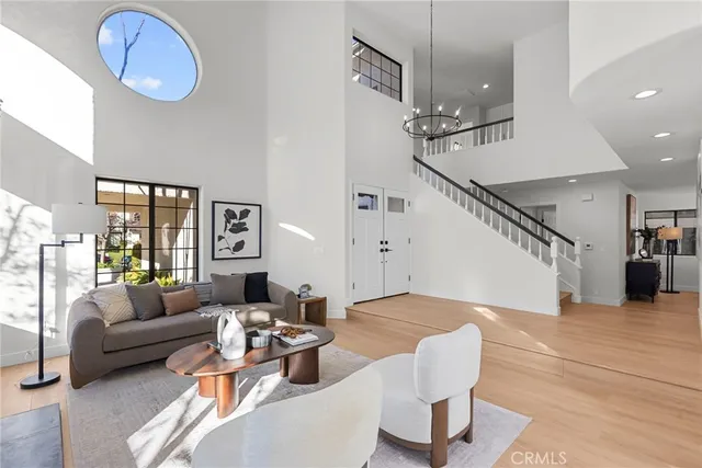 $1,150,000 | 25340 Irving Lane, Stevenson Ranch, CA 91381