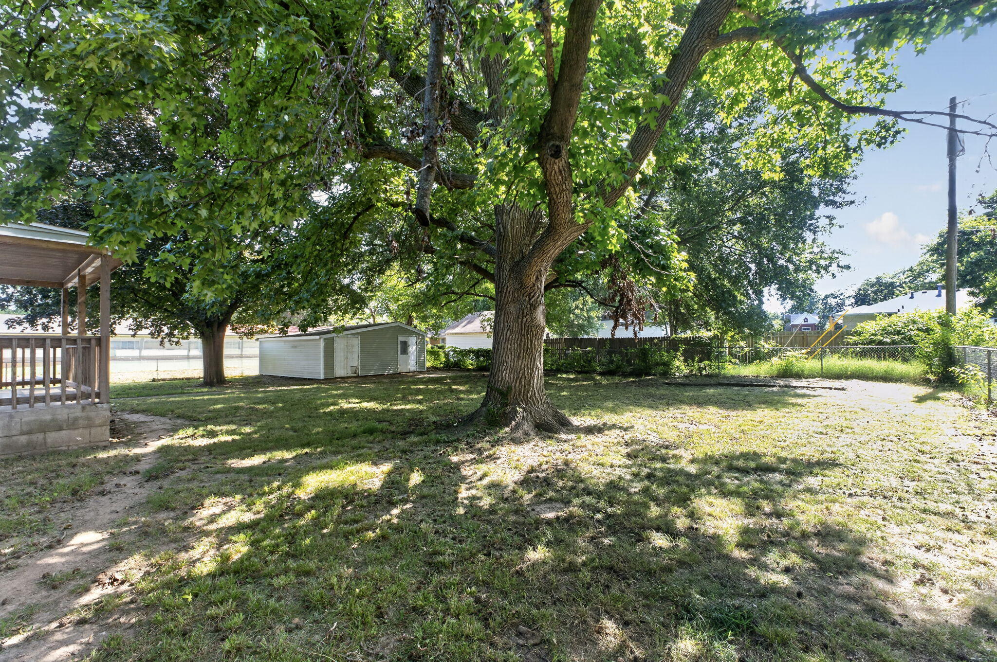 515 Grand Street Monett, MO 65708 - Photo 30 of 39 32