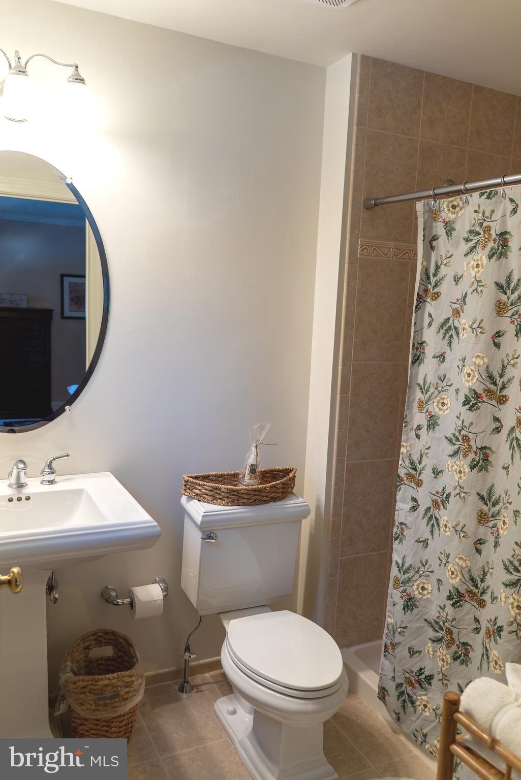 1160 Jefferson Lane Huntingdon Valley, PA 19006 - Photo 51 of 98 Third Bedroom En-Suite Bathroom