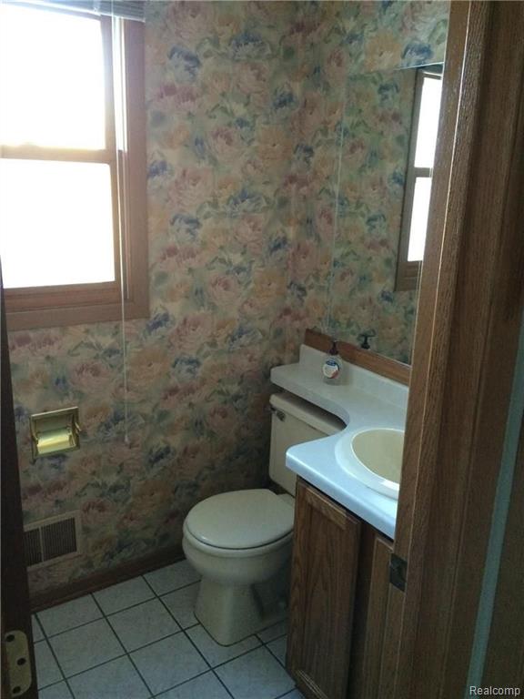 35705 Rockingham Drive New Baltimore, MI 48047 - Photo 19 of 38