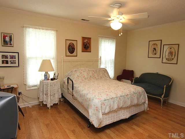 522 Springfork Drive Cary, NC 27513 - Photo 6 of 13 Very spacious master bedroom.