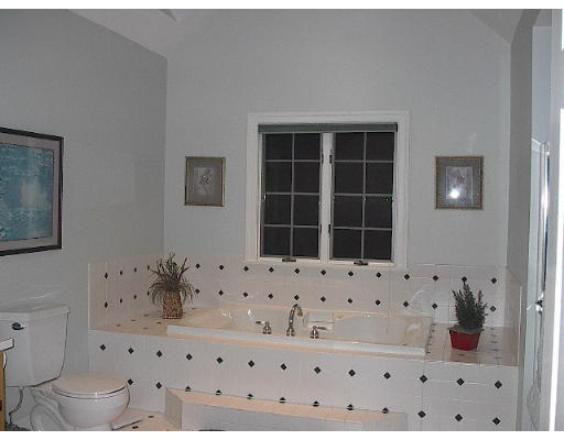 23 Jacob Amsden Road Westborough, MA 01581 - Photo 11 of 19 Gallery Image 11