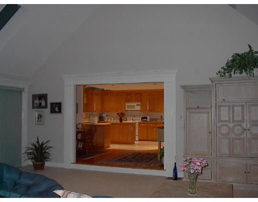 23 Jacob Amsden Road Westborough, MA 01581 - Photo 4 of 19 Gallery Image 4