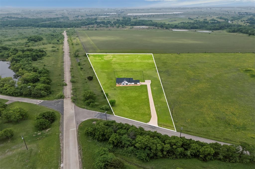 2990 Wilson Road Palmer, TX 75152 - Photo 40 of 40 a view of a lake with a park