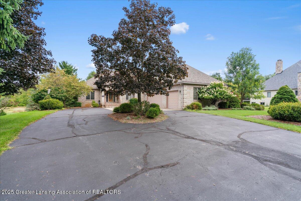3522 Josette Lane Lansing, MI 48906 - Photo 55 of 56 13-Media Jett-51
