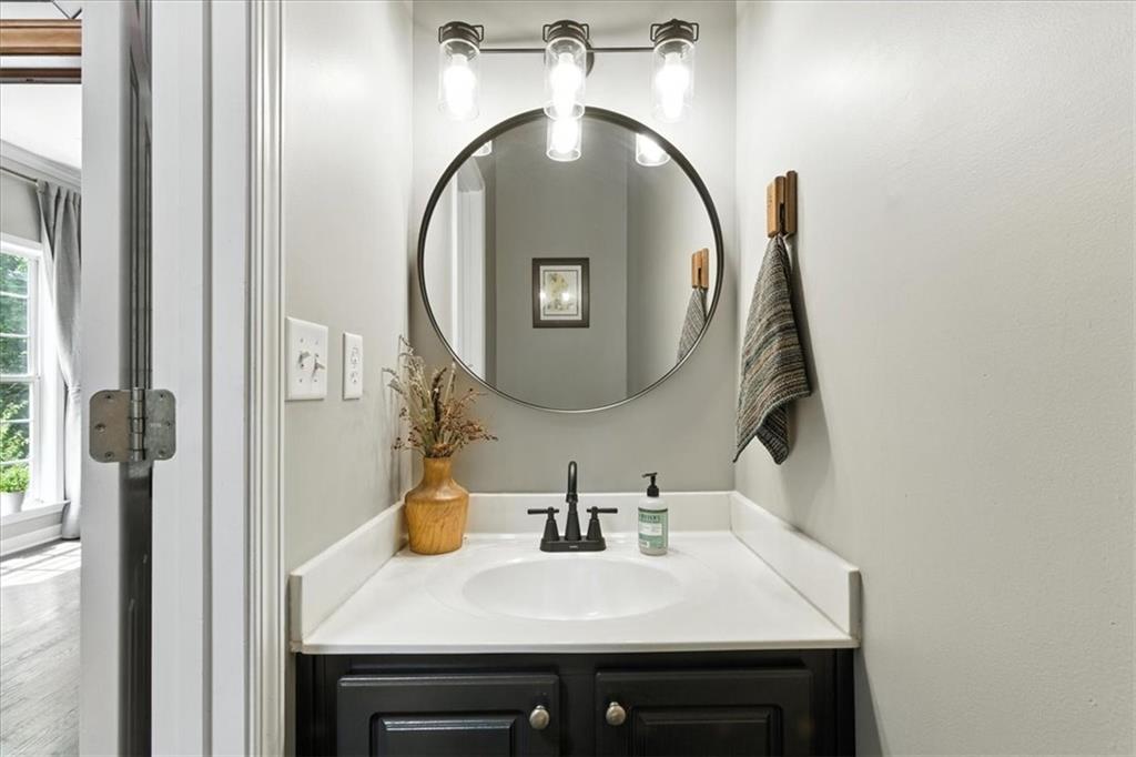 120 Quarrington Court Milton, GA 30004 - Photo 7 of 48