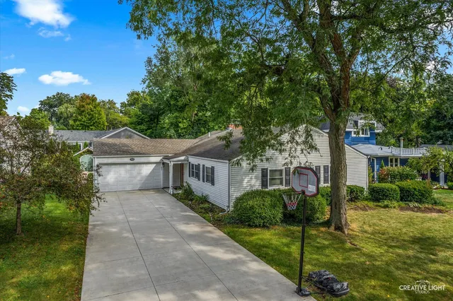 $525,000 | 909 South Main Street, Wheaton, IL 60189