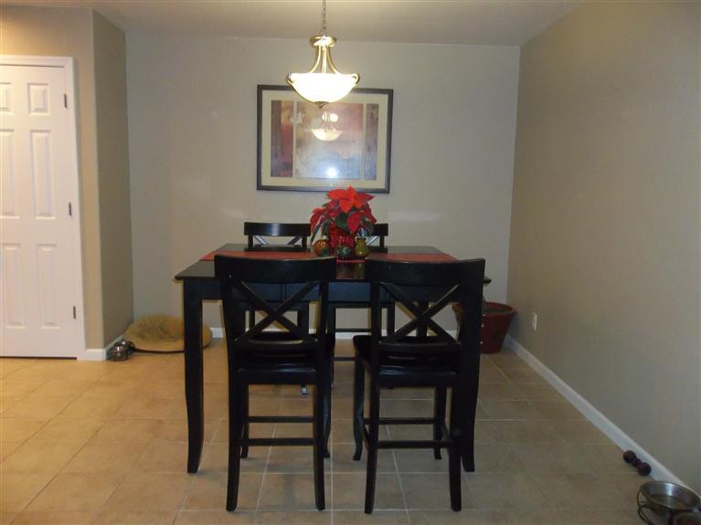 200 East Huntsman Avenue Reedley, CA 93654 - Photo 8 of 12 Gallery Image 8