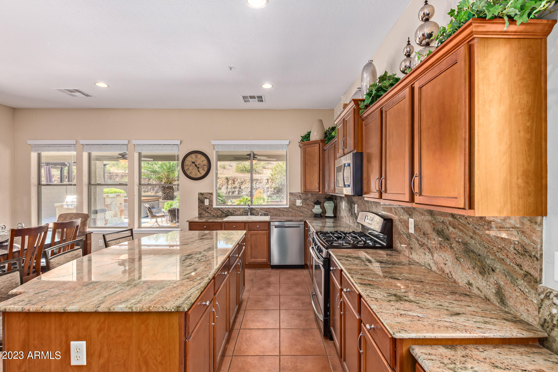18479 Verdin Road Goodyear, AZ 85338 - Photo 15 of 44 18-Verdin
