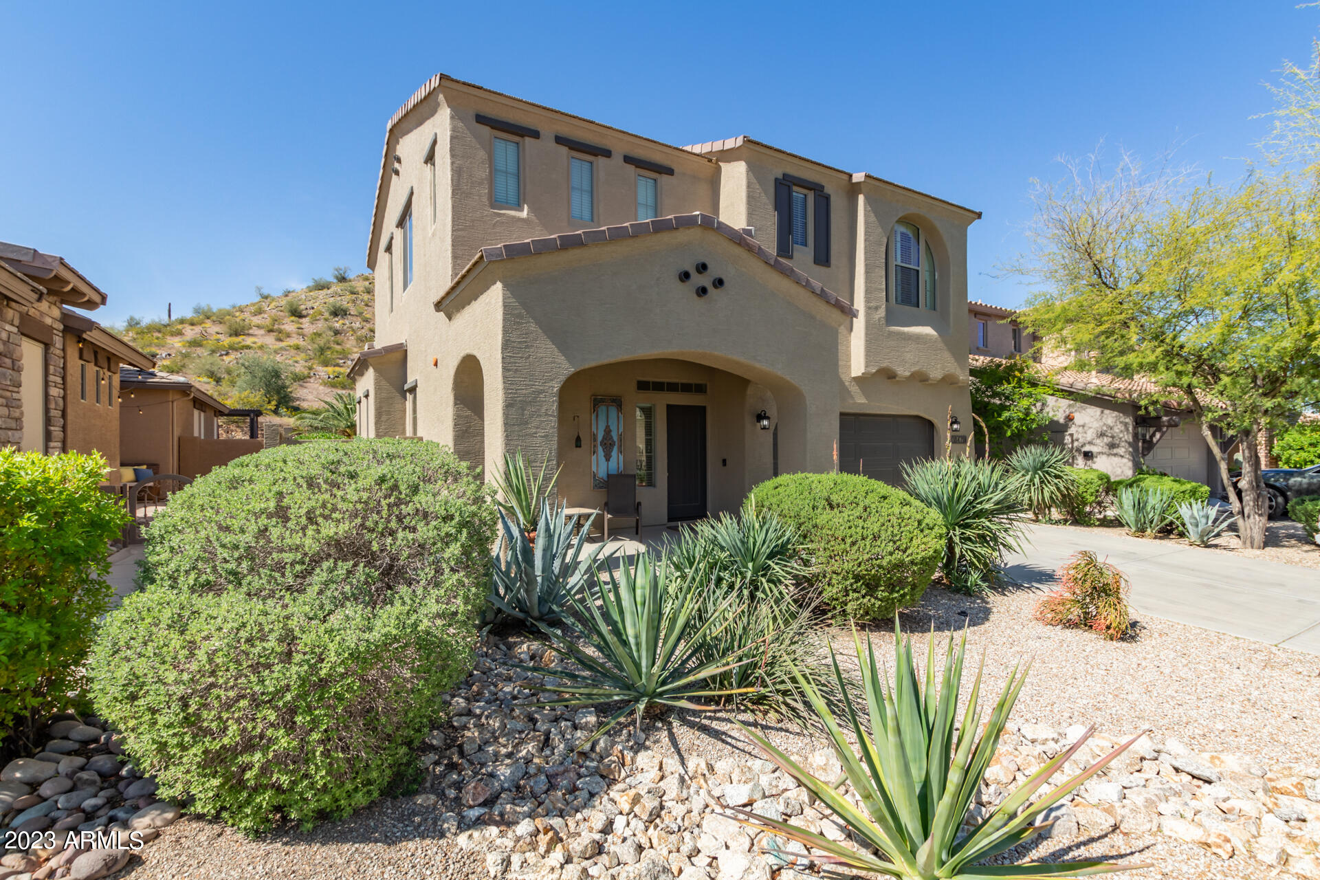 18479 Verdin Road Goodyear, AZ 85338 - Photo 5 of 44 03-Verdin