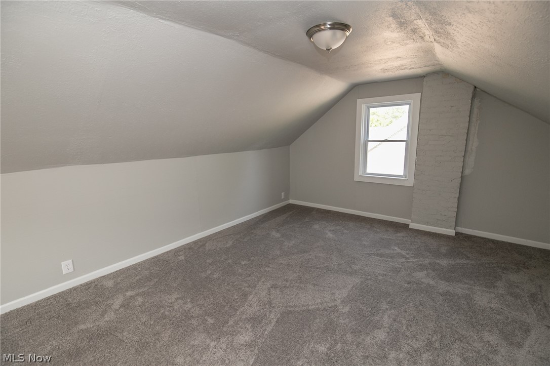 3857 Montevista Road Cleveland, OH 44121 - Photo 27 of 35