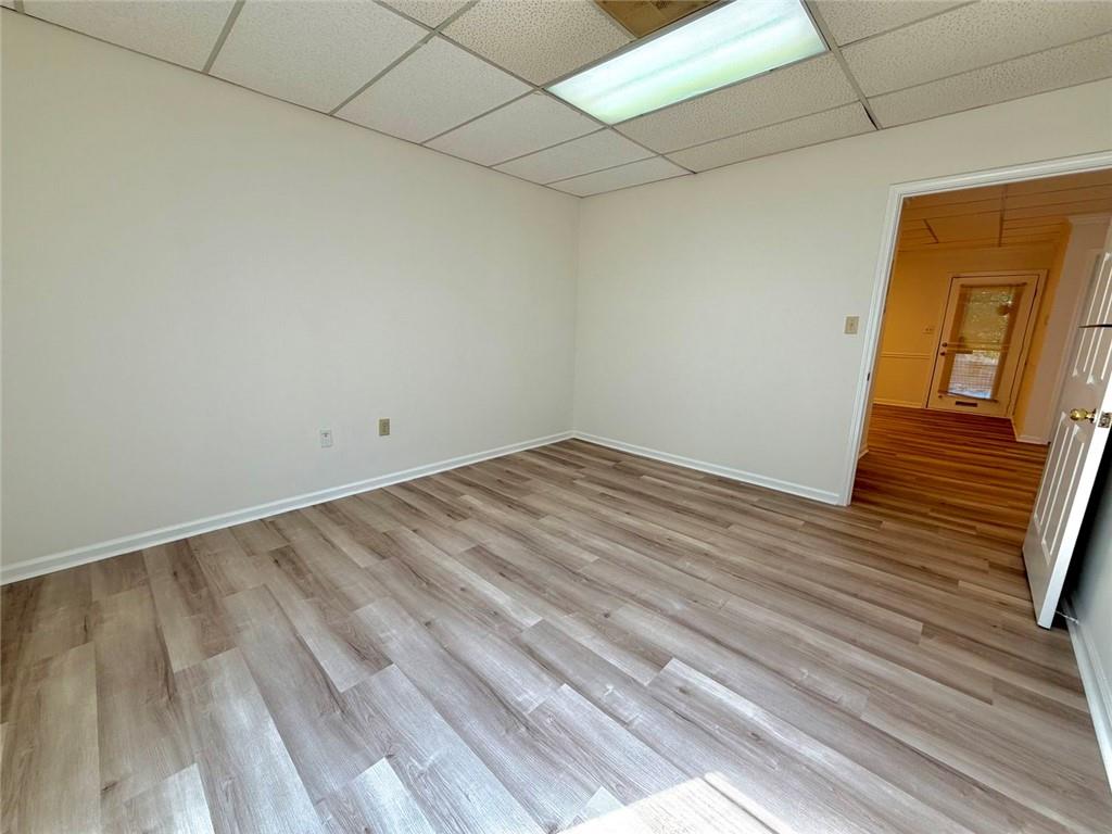 875 Old Roswell Road, Unit G300 Roswell, GA 30076 - Photo 8 of 31