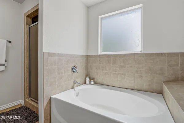 $369,000 | 600 Valley Plum Avenue, El Paso, TX 79932