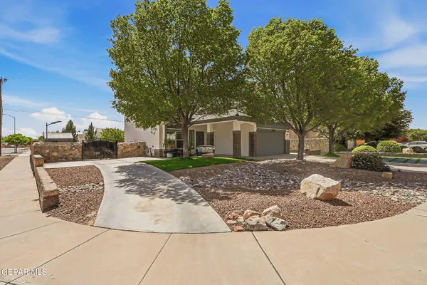 $369,000 | 600 Valley Plum Avenue, El Paso, TX 79932